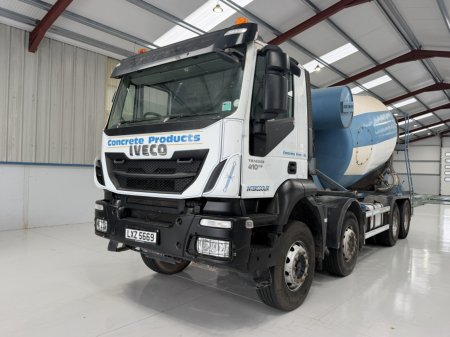 2018 IVECO TRAKKER 410 - photo 3
