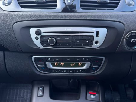 2016 Renault Grand Scenic - photo 24
