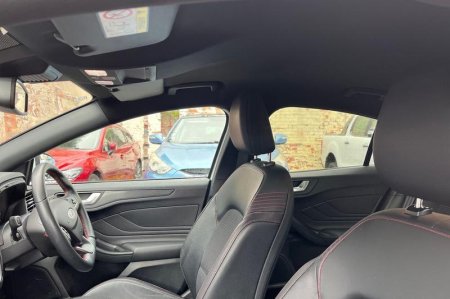 2020 Ford Focus - photo 19