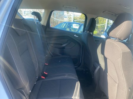 2017 Ford Kuga - photo 11
