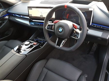2026 BMW M5 - photo 6