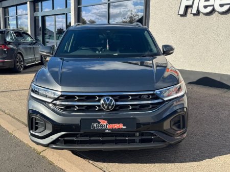 2025 Volkswagen T-Roc - photo 2