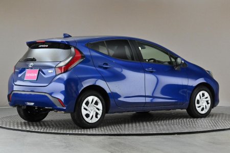 2022 Toyota Aqua - photo 10