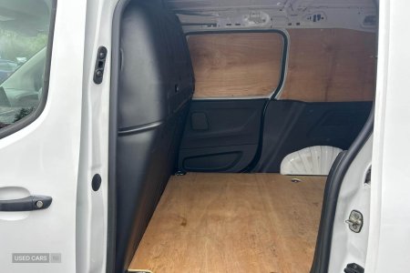 2023 Toyota Proace City - photo 14