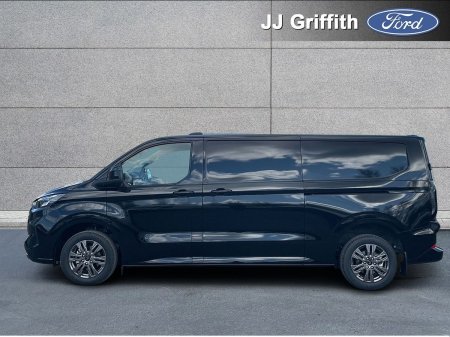 2026 Ford Transit Custom - photo 2