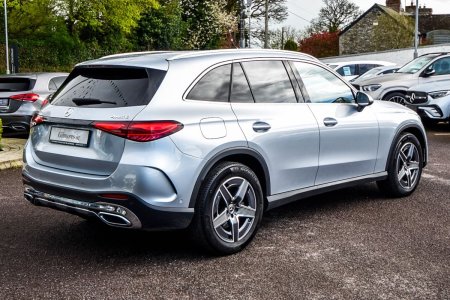 2024 Mercedes-Benz GLC - photo 2