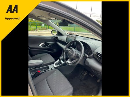 2024 Toyota Yaris - photo 13