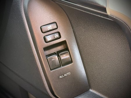 2016 Toyota Land Cruiser - photo 25