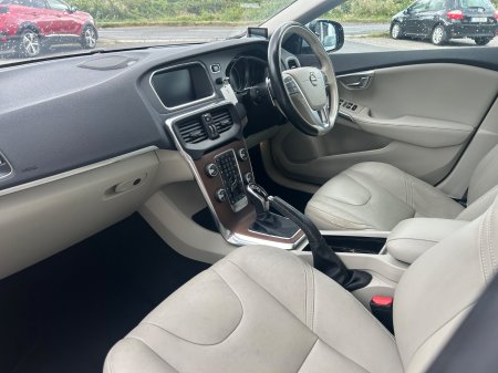2017 Volvo V40 - photo 12
