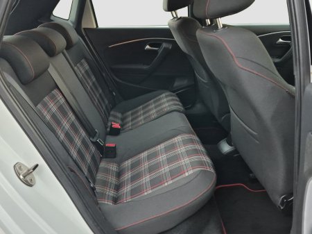2015 Volkswagen Polo - photo 11