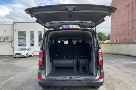 2025 Ford Tourneo Custom - photo 6