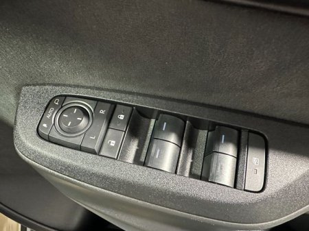 2024 Toyota Yaris Cross - photo 22
