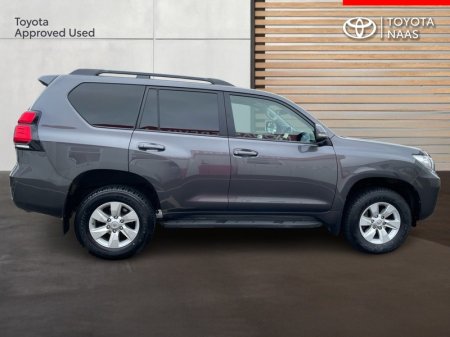 2022 Toyota Land Cruiser - photo 3