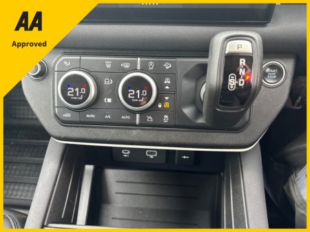 2022 Land Rover Defender - photo 8