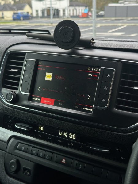2019 Citroen Dispatch - photo 2