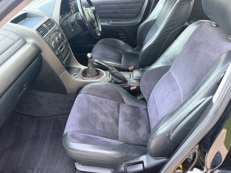2000 Lexus IS - photo 22
