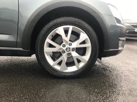2017 Skoda Octavia - photo 5
