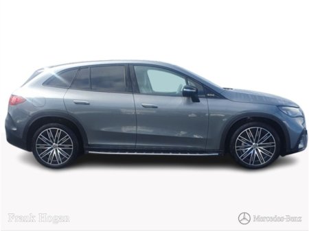 2025 Mercedes-Benz EQE - photo 9