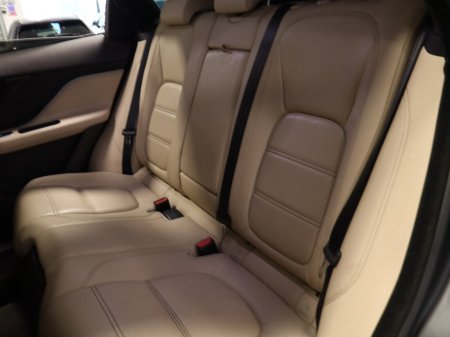 2019 Jaguar F-Pace - photo 37