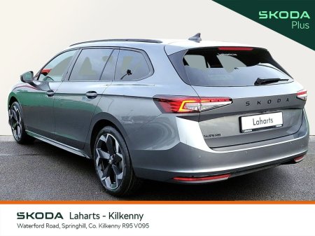 2026 Skoda Superb - photo 15