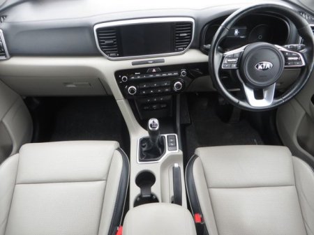 2021 Kia Sportage - photo 17