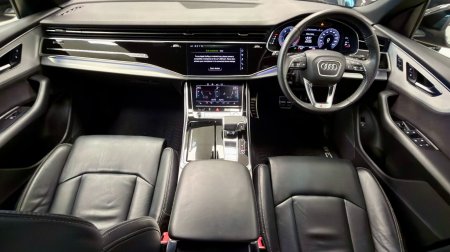 2020 Audi Q8 - photo 13
