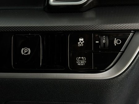 2025 Kia Sportage - photo 34