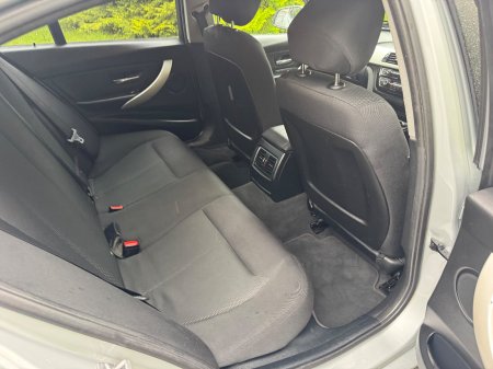 2017 BMW 3-Series - photo 8