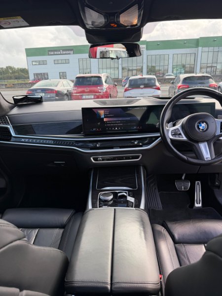 2024 BMW X7 - photo 9