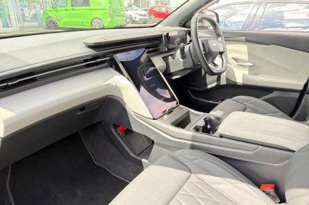 2025 Ford Explorer - photo 18