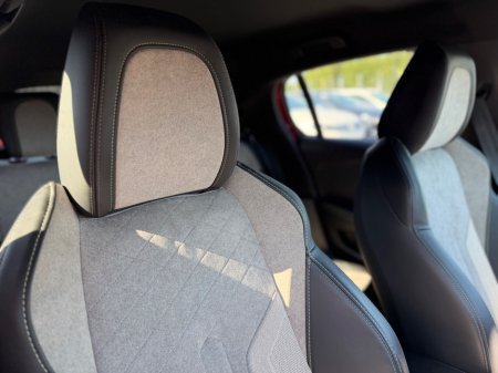 2021 Peugeot 208 - photo 14