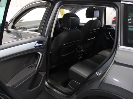 2019 Volkswagen Tiguan - photo 35