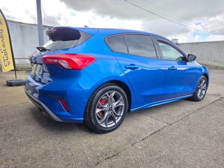 2022 Ford Focus - photo 7