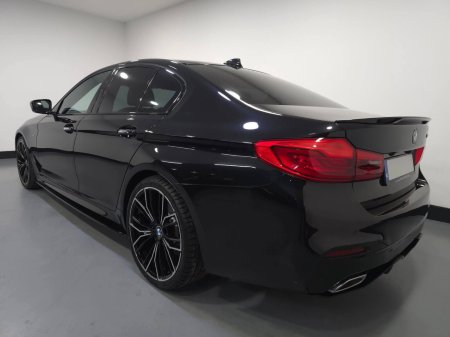 2017 BMW 5-Series - photo 11