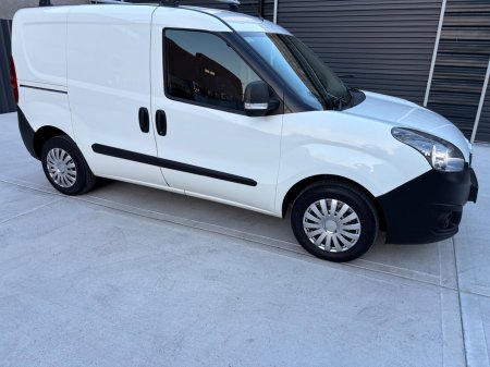 2018 Opel Combo - photo 24