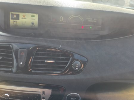2014 Renault Scenic - photo 9