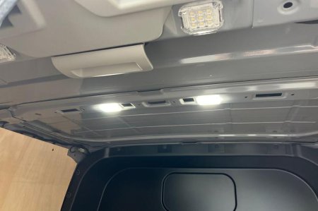 2025 Ford Transit Custom - photo 17