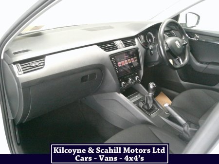 2017 Skoda Octavia - photo 20