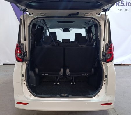 2022 Toyota Noah - photo 7
