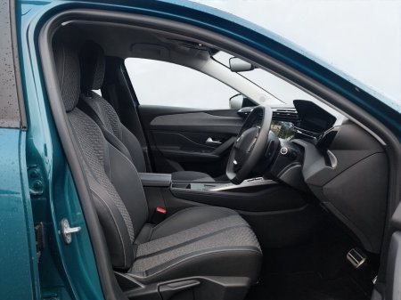 2026 Peugeot 308 - photo 12