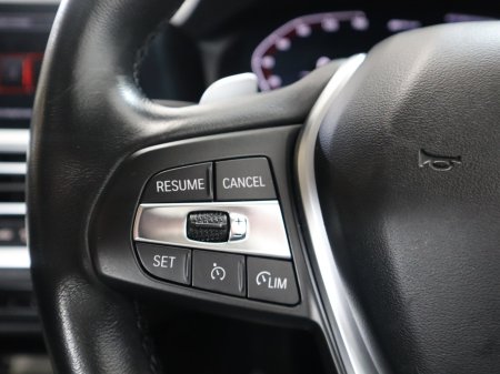 2022 BMW 3-Series - photo 12