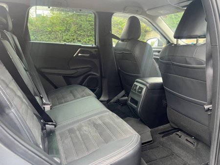 2022 Mitsubishi Outlander - photo 8
