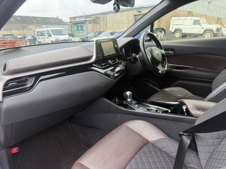 2017 Toyota C-HR - photo 16