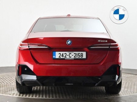 2024 BMW 5-Series - photo 15
