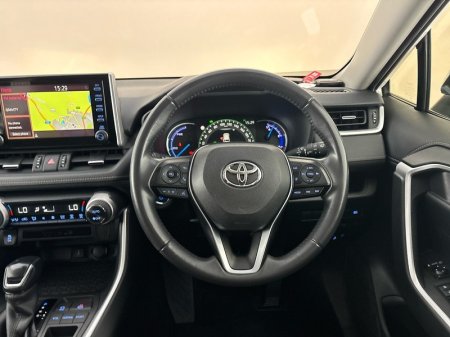 2020 Toyota RAV4 - photo 9