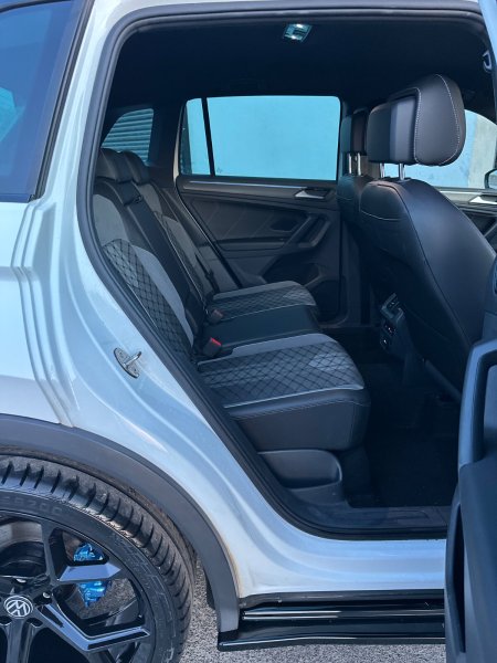 2020 Volkswagen Tiguan - photo 22