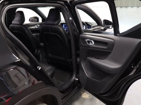 2020 Volvo XC40 - photo 26