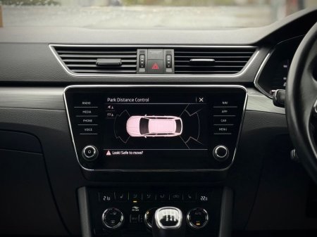 2022 Skoda Superb - photo 21