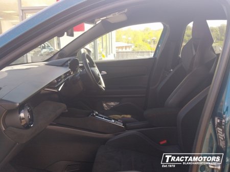2025 Alfa Romeo Junior - photo 4