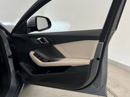 2026 BMW 1-Series - photo 33